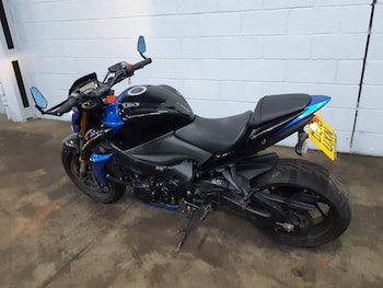 Used Suzuki GSX-S 2018 for sale - bike-77617776: Photo