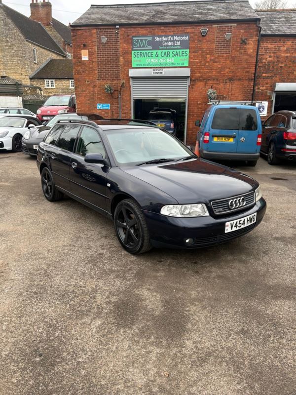 Cheap Audi A4 2000 (V) - 1.8 SE 5dr for sale in Milton Keynes, Buckinghamshire