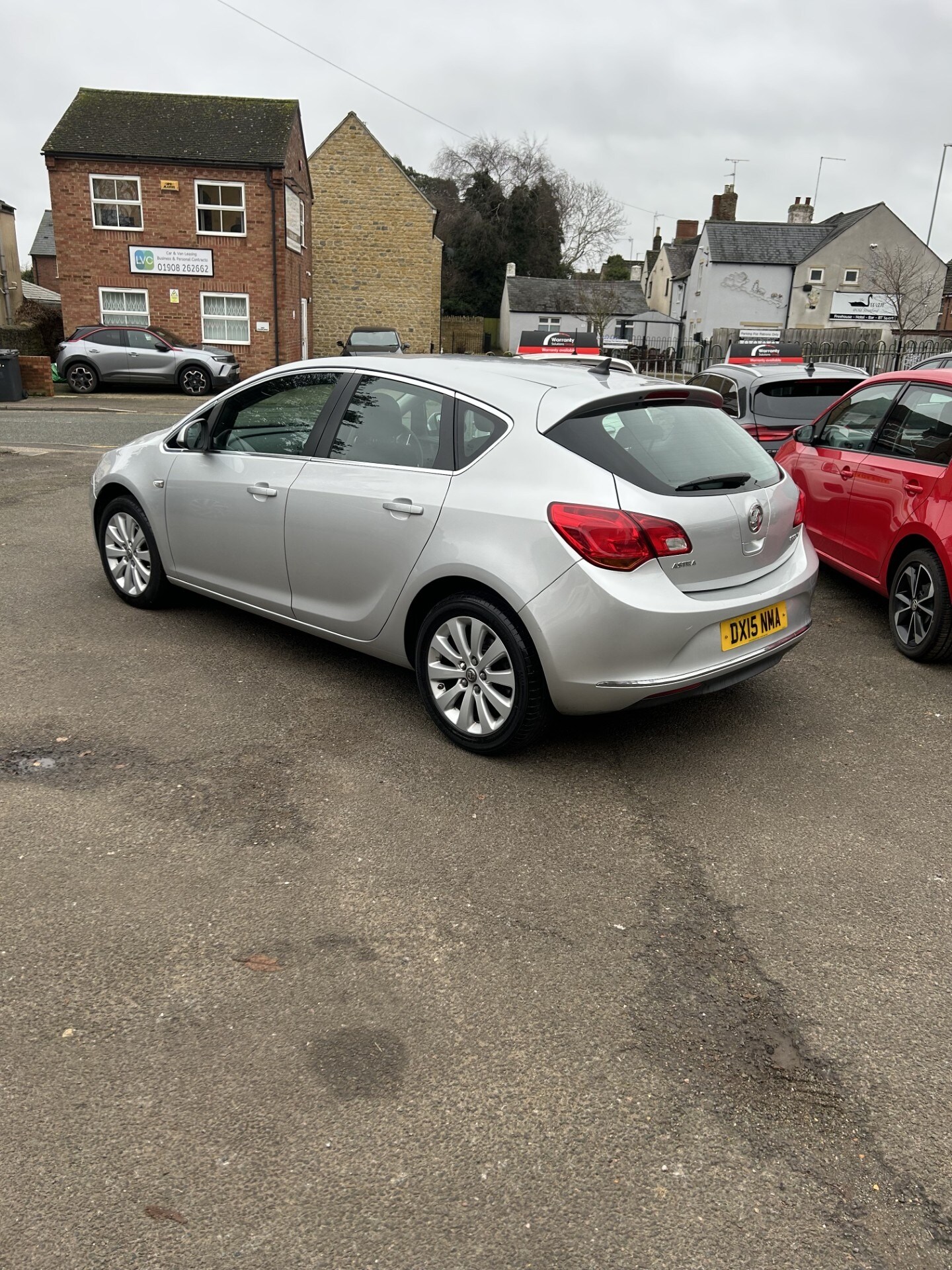 Used Vauxhall Astra 2015 for sale - 76566355: Photo 4