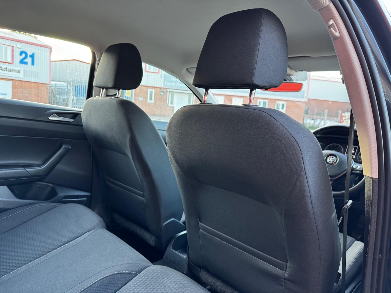 Used Volkswagen Polo 2019 for sale - 76152823: Photo 45