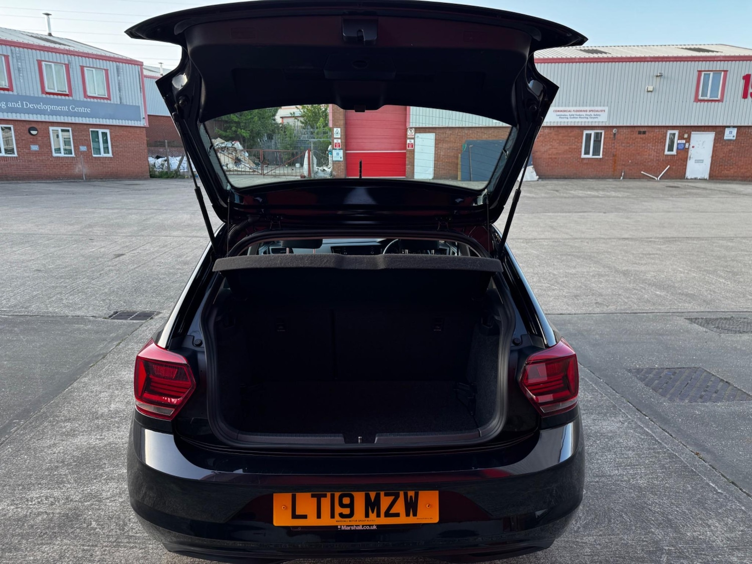 Used Volkswagen Polo 2019 for sale - 76152823: Photo 75