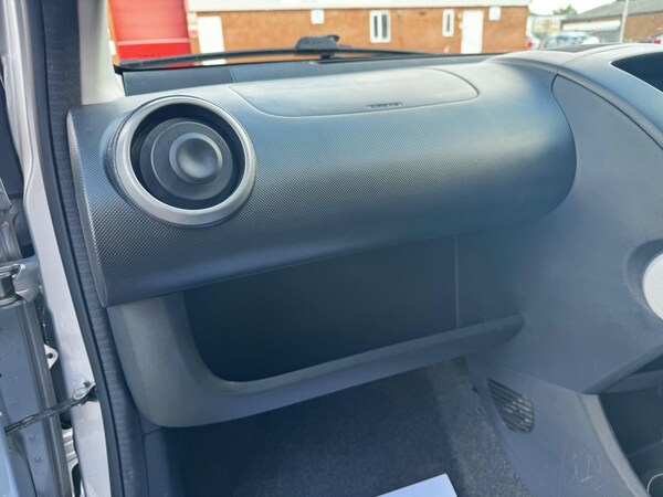 Used Peugeot 107 2013 for sale - 75719677: Photo 67