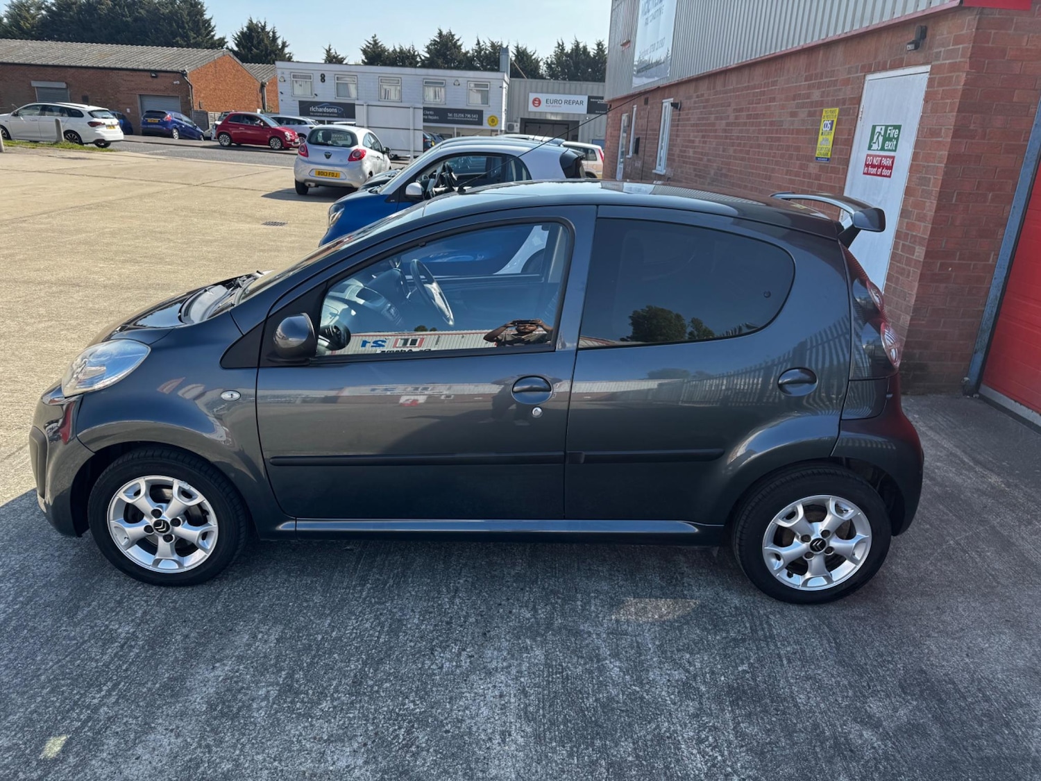 Vehicle 22