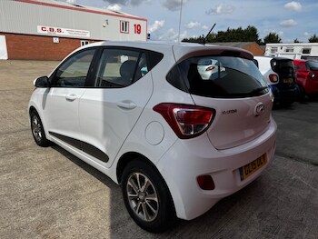 Used Hyundai i10 2015 for sale - 75459226: Photo