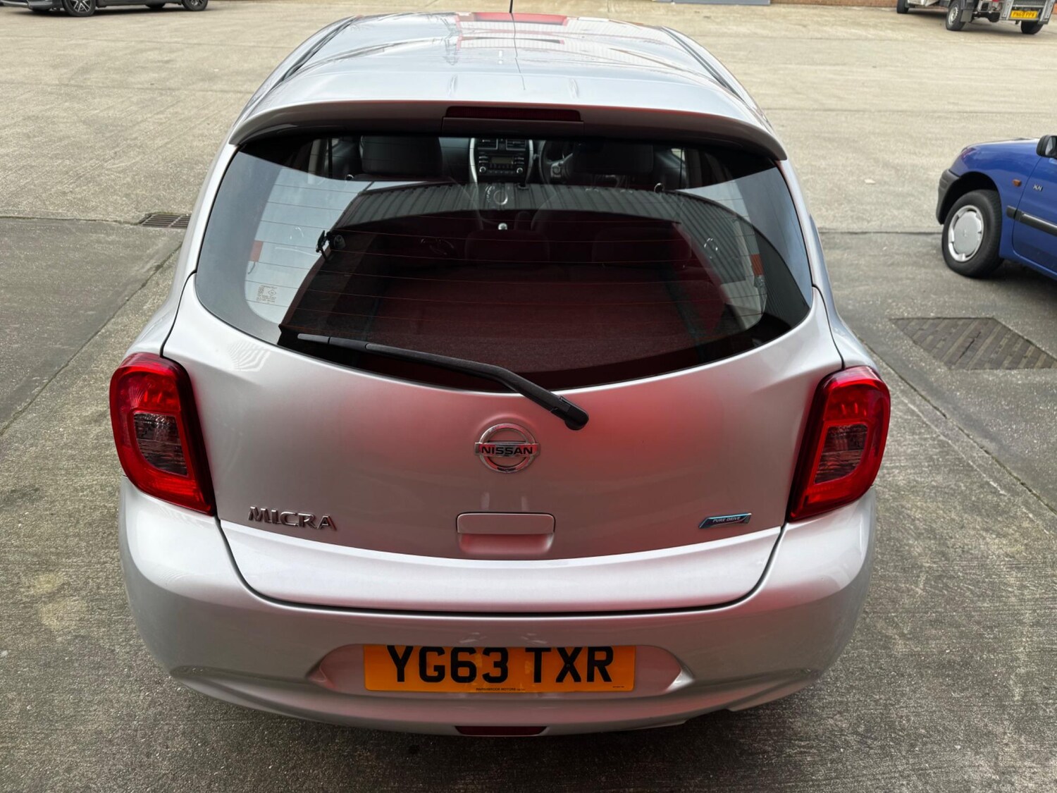 Vehicle 22