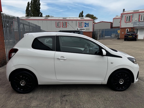 Used Peugeot 108 2016 for sale - 76152402: Photo 31