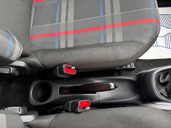Used Peugeot 108 2016 for sale - 76152402: Photo 39
