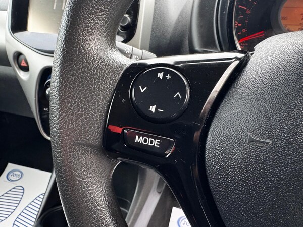 Used Peugeot 108 2016 for sale - 76152402: Photo 52