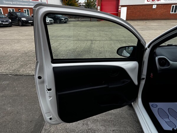 Used Peugeot 108 2016 for sale - 76152402: Photo 62