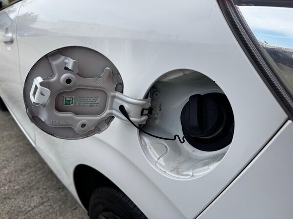 Used Peugeot 108 2016 for sale - 76152402: Photo 65