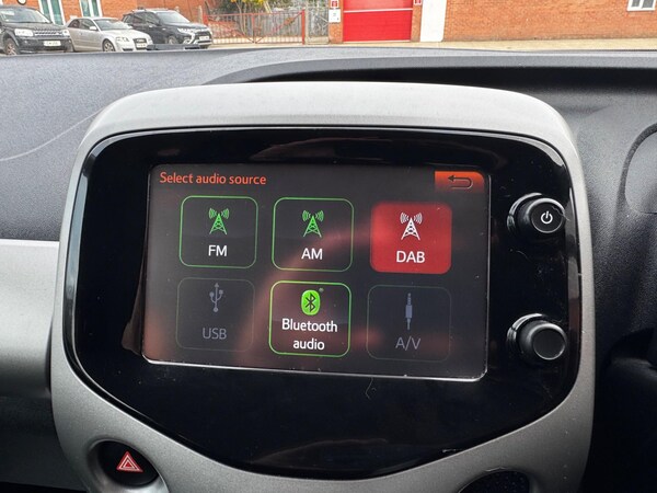Used Peugeot 108 2016 for sale - 76152402: Photo 73