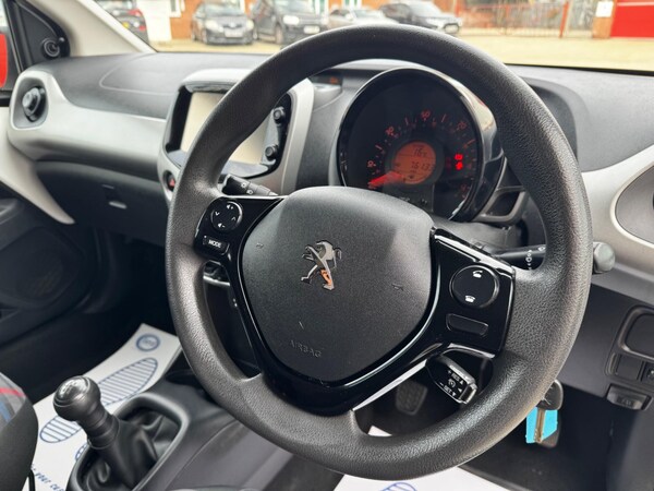 Used Peugeot 108 2016 for sale - 76152402: Photo 81