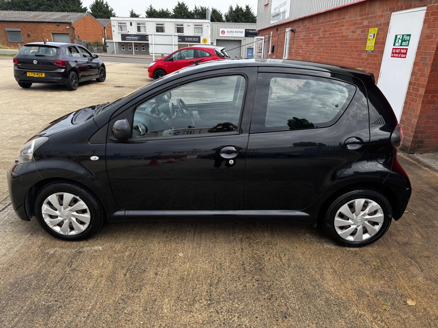 Used Toyota AYGO 2014 for sale - 76071647: Photo 14
