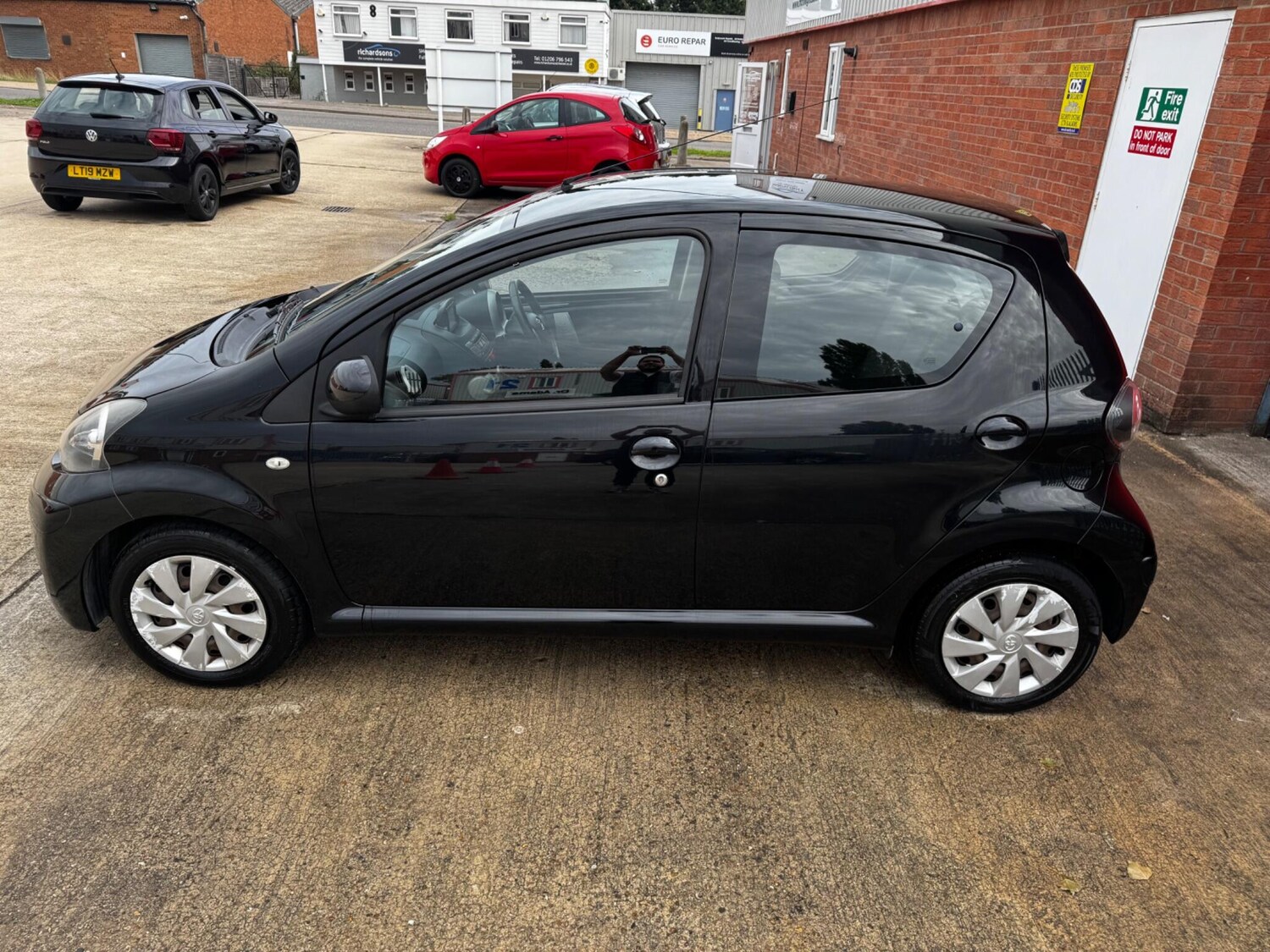 Used Toyota AYGO 2014 for sale - 76071647: Photo 15
