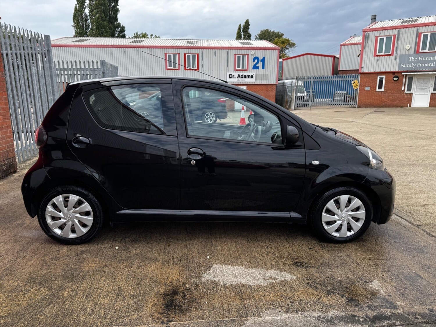 Used Toyota AYGO 2014 for sale - 76071647: Photo 25