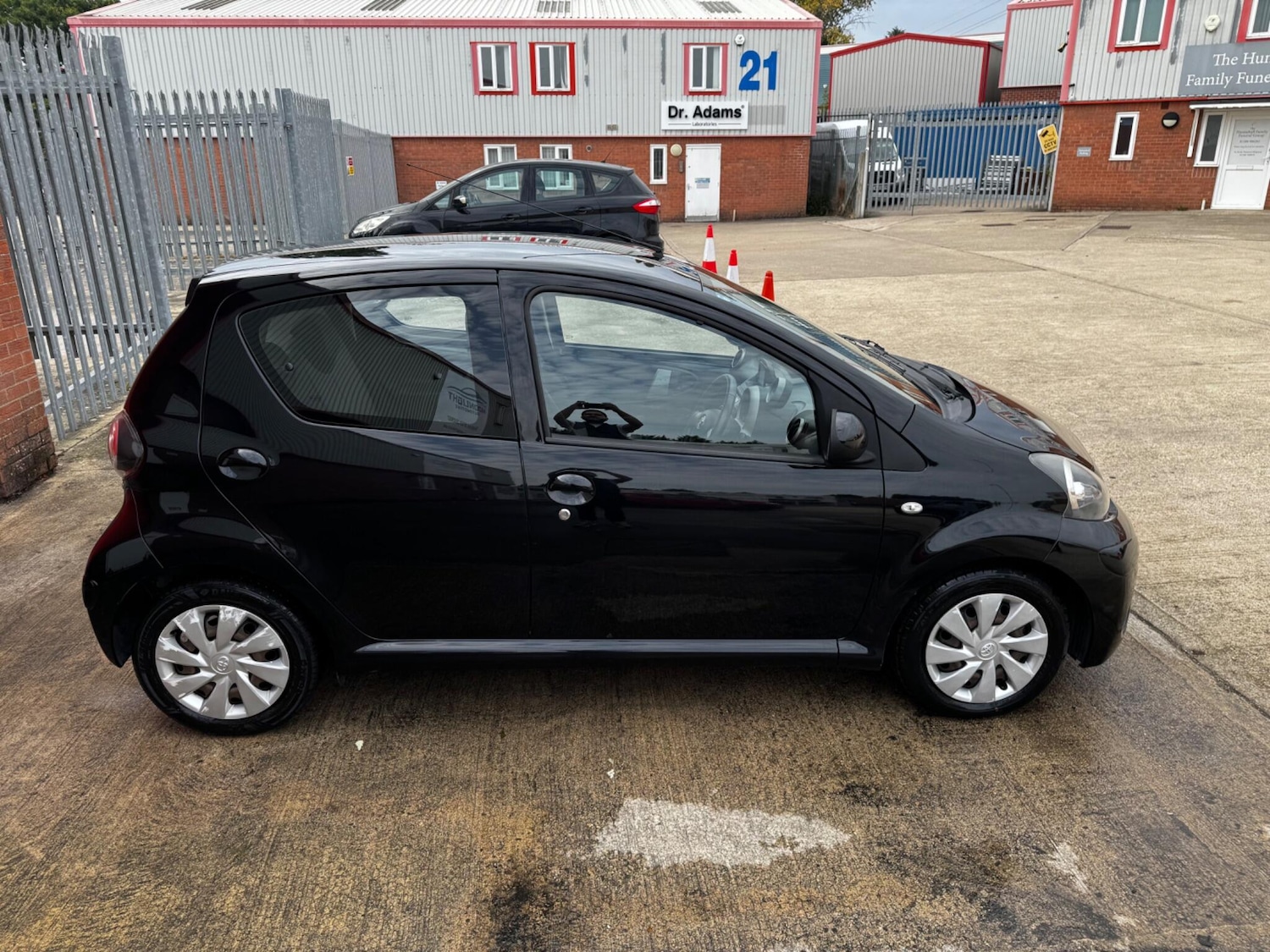 Used Toyota AYGO 2014 for sale - 76071647: Photo 27
