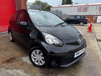 Used Toyota AYGO 2014 for sale - 76071647: Photo