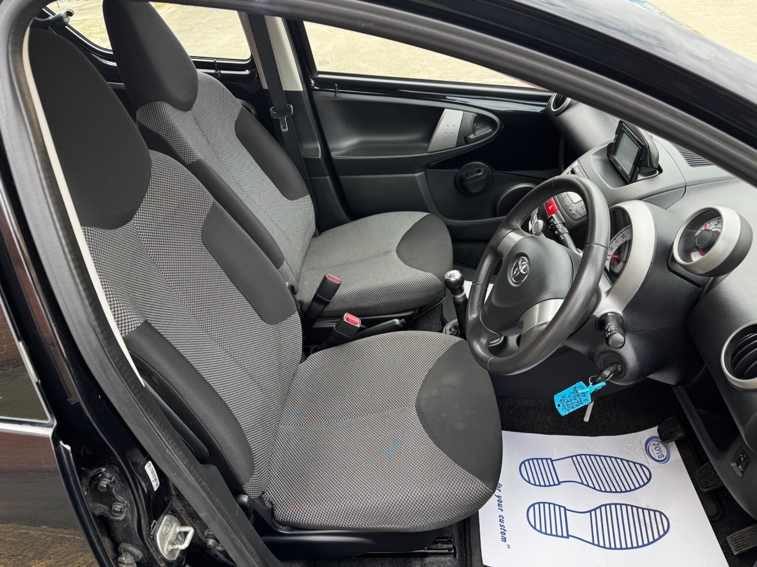 Used Toyota AYGO 2014 for sale - 76071647: Photo 45