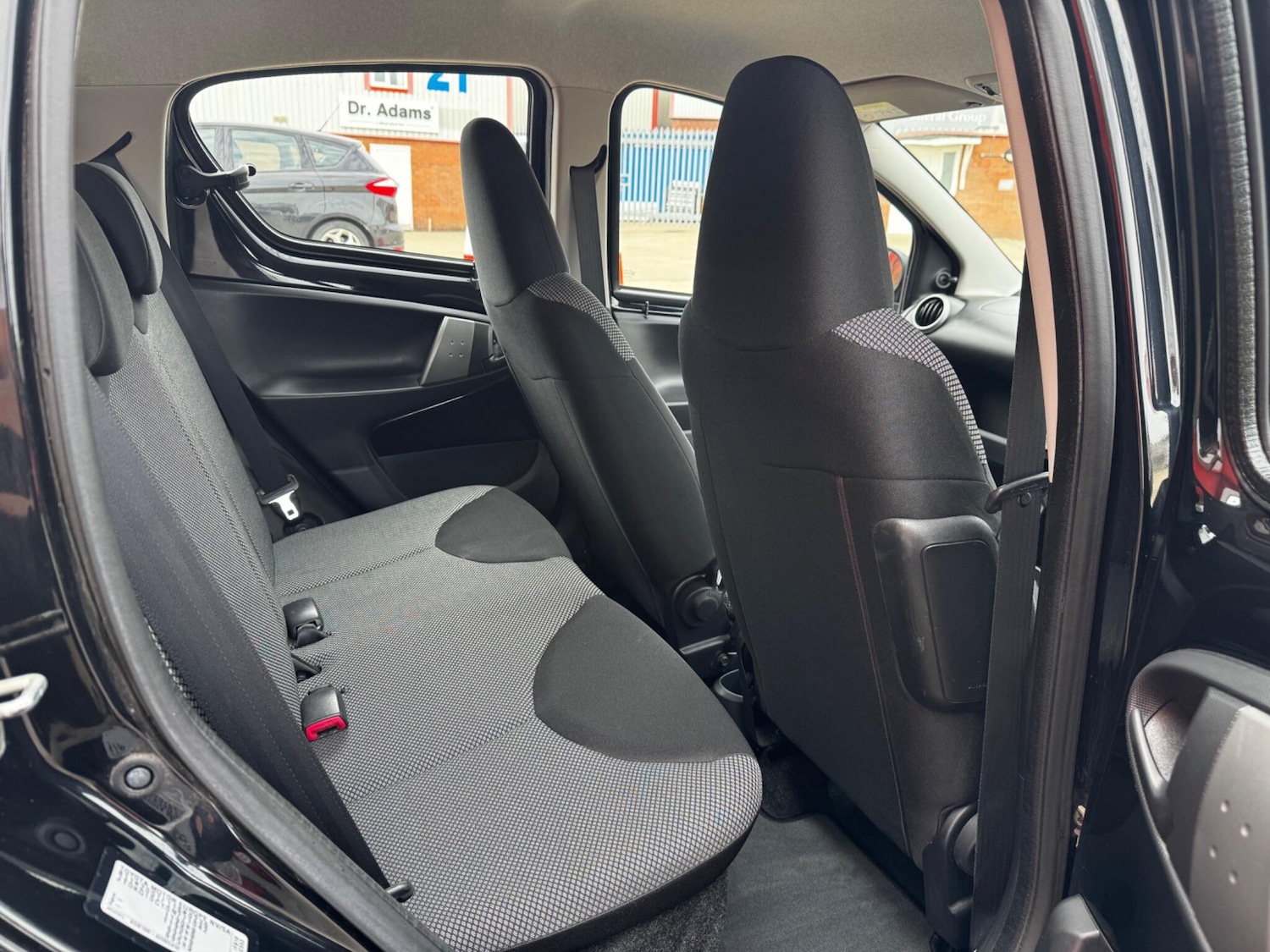 Used Toyota AYGO 2014 for sale - 76071647: Photo 69