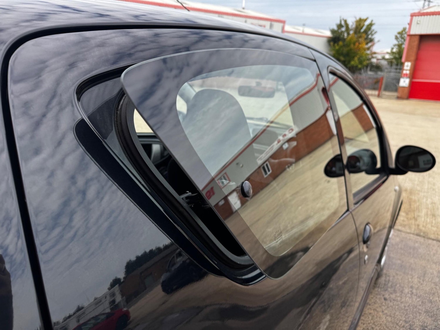 Used Toyota AYGO 2014 for sale - 76071647: Photo 79