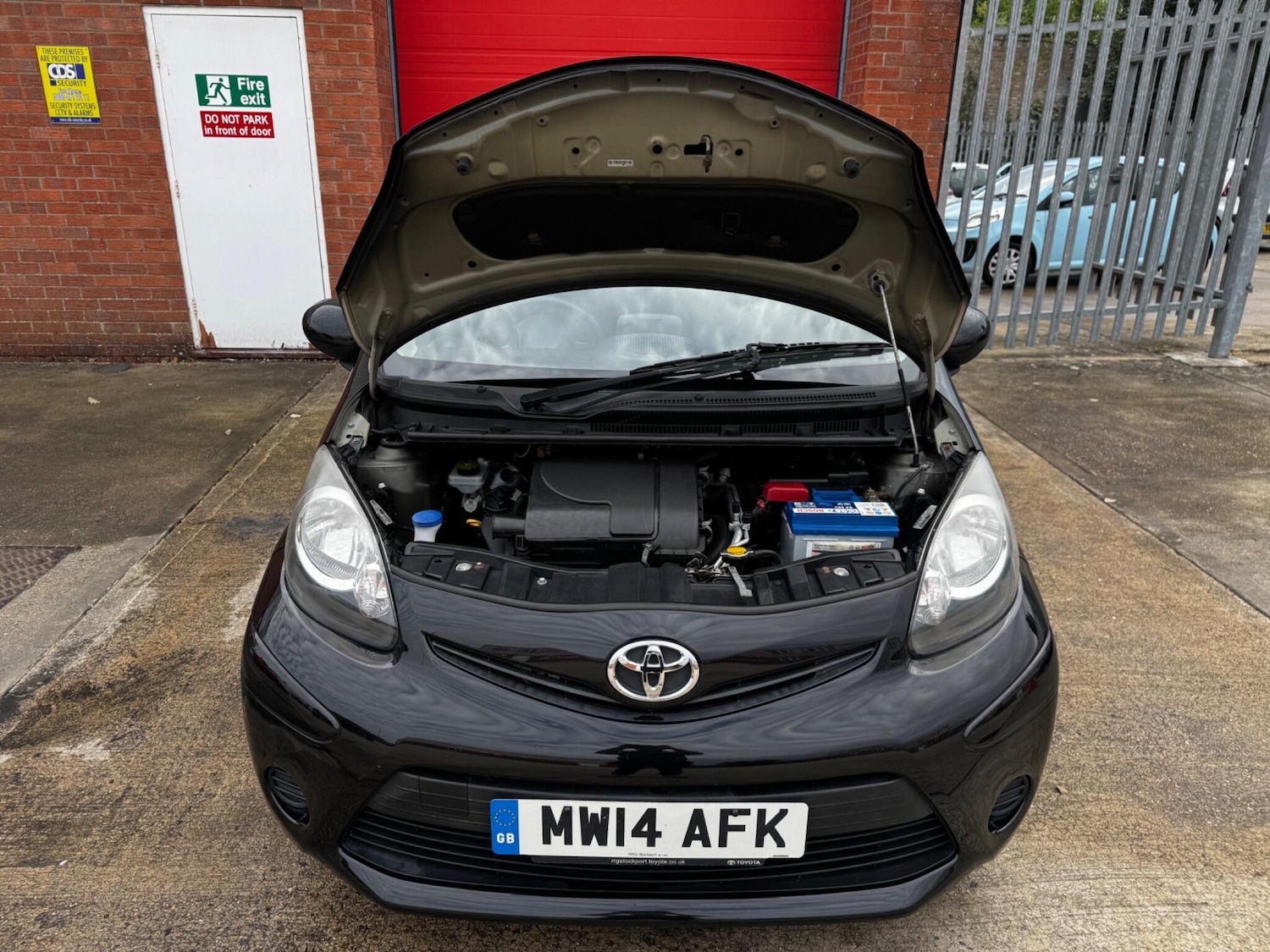 Used Toyota AYGO 2014 for sale - 76071647: Photo 92