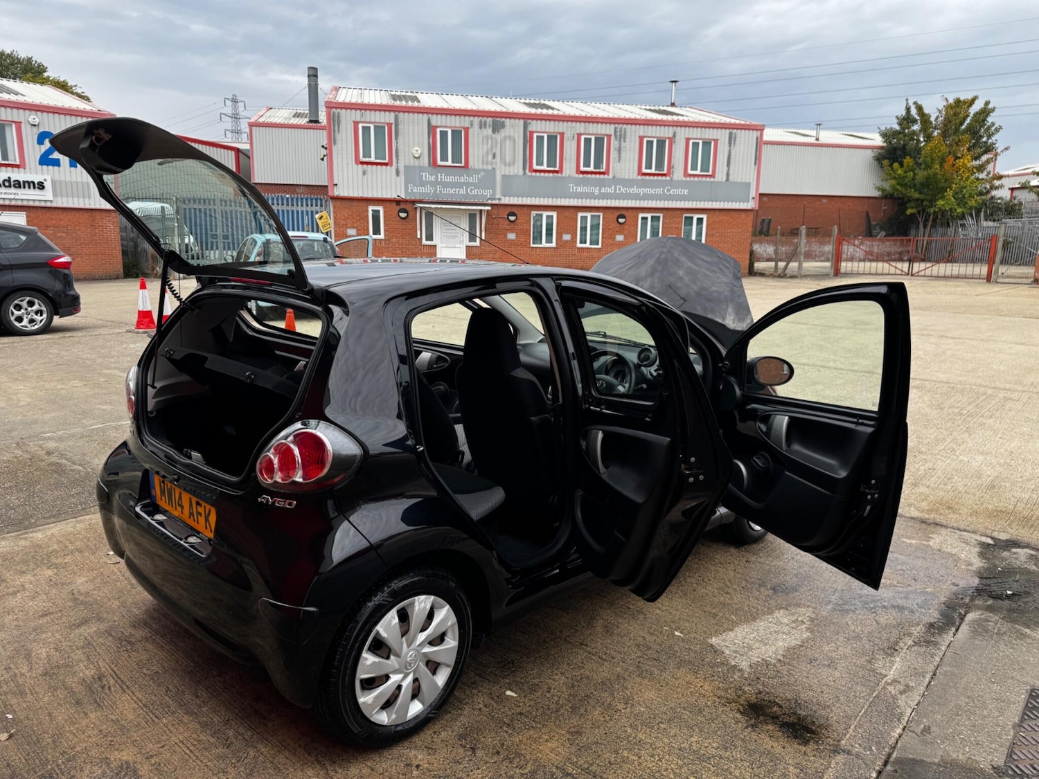 Used Toyota AYGO 2014 for sale - 76071647: Photo 96