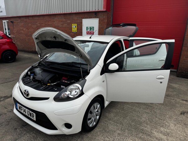 Used Toyota AYGO 2014 for sale - 75519399: Photo 14