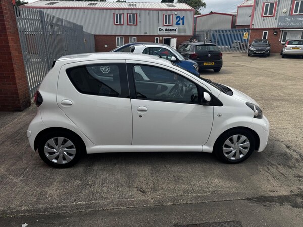Used Toyota AYGO 2014 for sale - 75519399: Photo 26