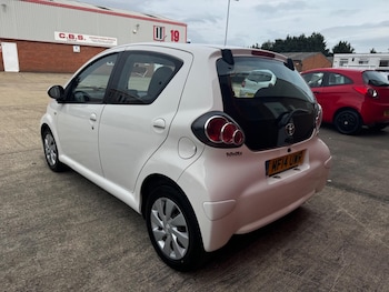 Used Toyota AYGO 2014 for sale - 75519399: Photo