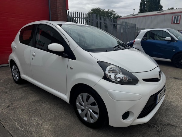 Used Toyota AYGO 2014 for sale - 75519399: Photo 6