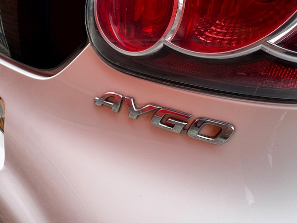 Used Toyota AYGO 2014 for sale - 75519399: Photo 86