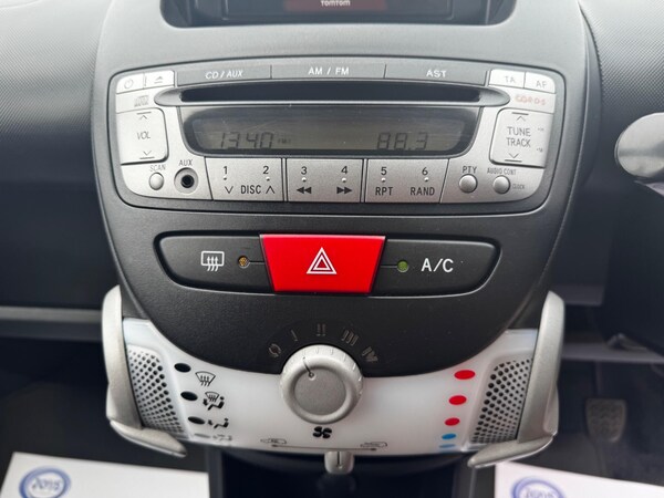 Used Toyota AYGO 2014 for sale - 75519399: Photo 89