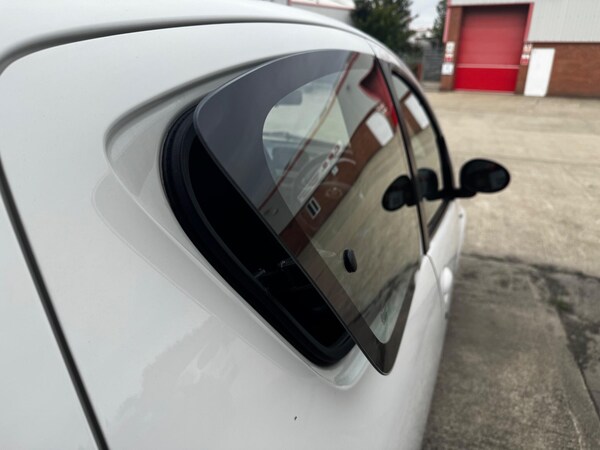 Used Toyota AYGO 2014 for sale - 75519399: Photo 93