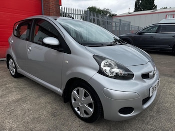 Used Toyota AYGO 2011 for sale - 75459713: Photo