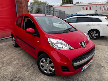 2011 (61) - 1.0 12V Urban Euro 5 5dr