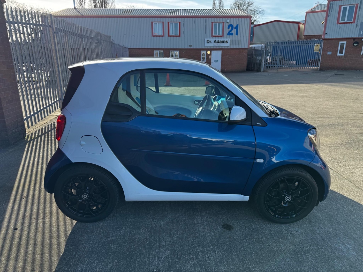 Vehicle 29