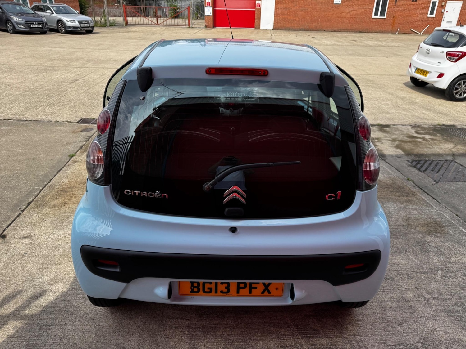 Vehicle 21