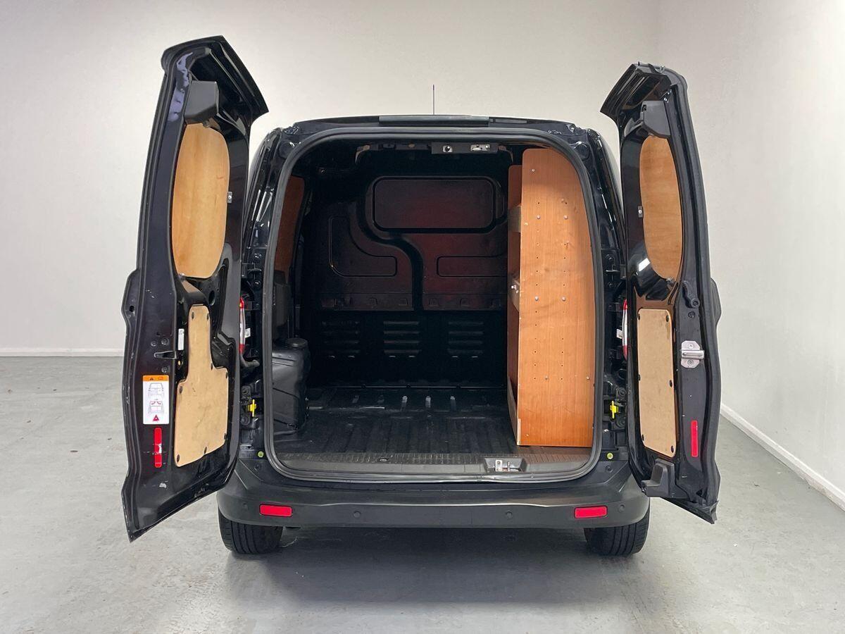 Used Ford Transit Courier for sale - 76832770: Photo 10