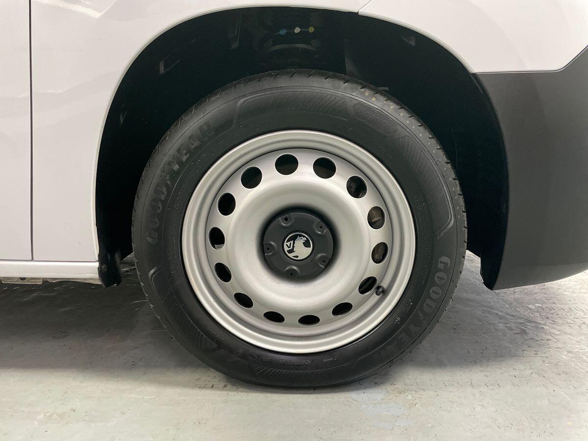 Used Vauxhall Combo 2024 for sale - 76422768: Photo 25