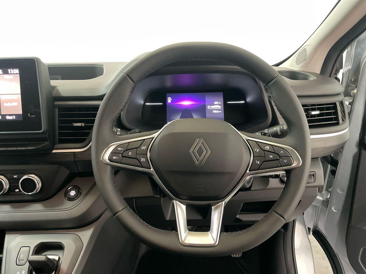 Used Renault Trafic 2025 for sale - 76913272: Photo 16