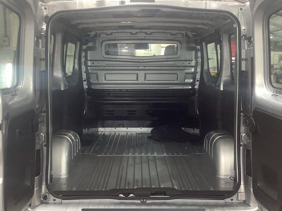 Used Renault Trafic 2025 for sale - 76913272: Photo 2