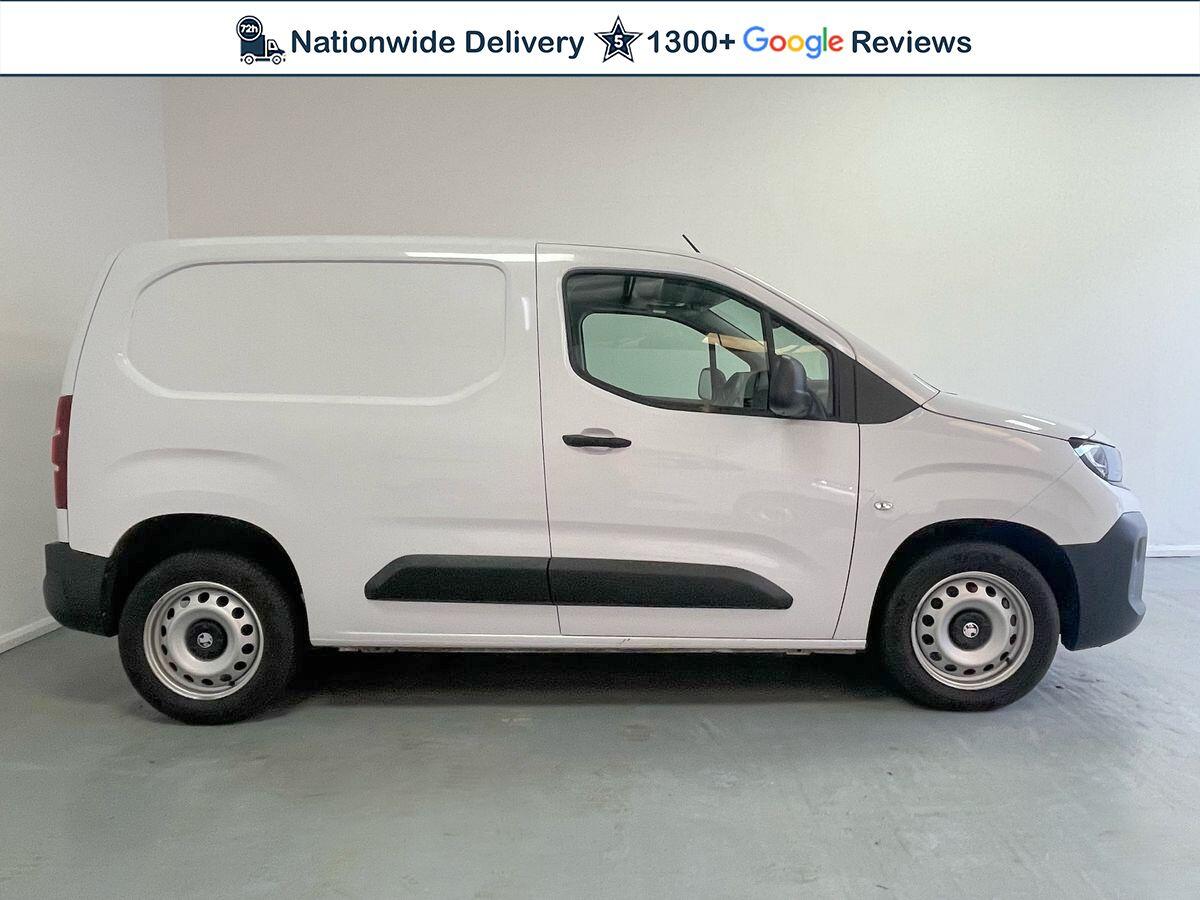 Used Vauxhall Combo 2024 for sale - 76422800: Photo 2