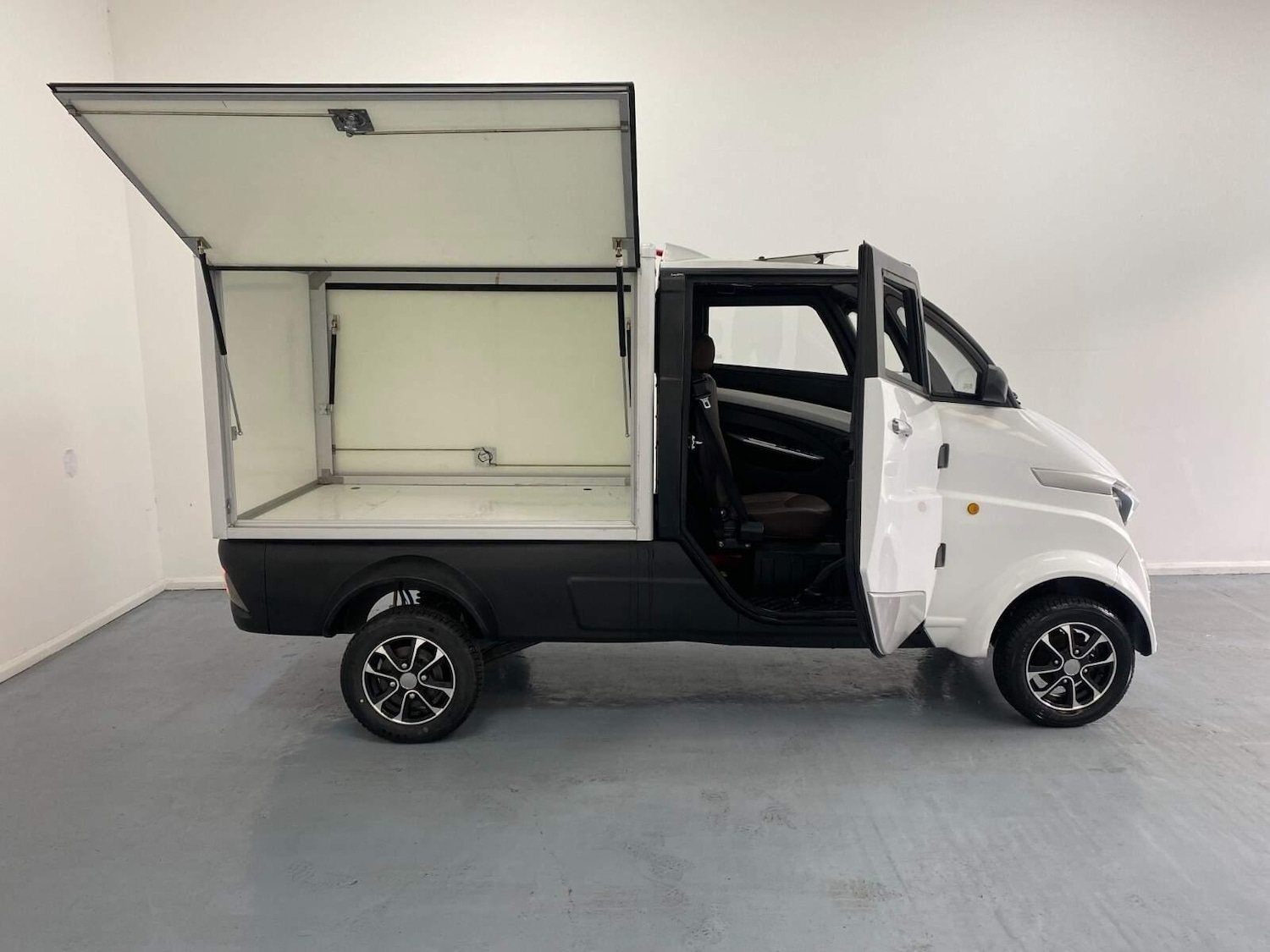 Used Aixam 500 for sale - 72260210: Photo 4