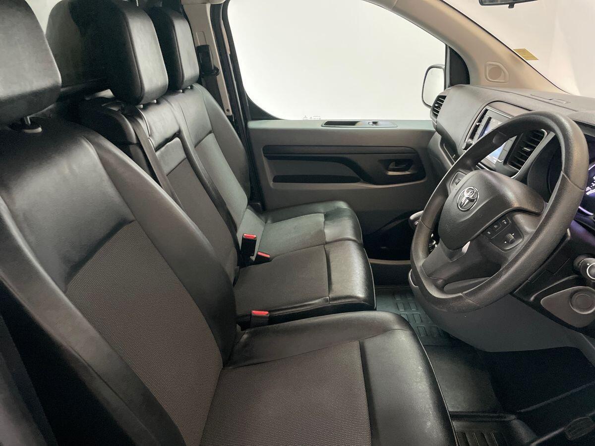 Used Toyota ProAce 2021 for sale - 76918659: Photo 12