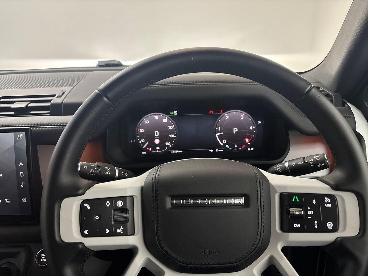 Used Land Rover Defender 90 2025 for sale - 77412331: Photo 12