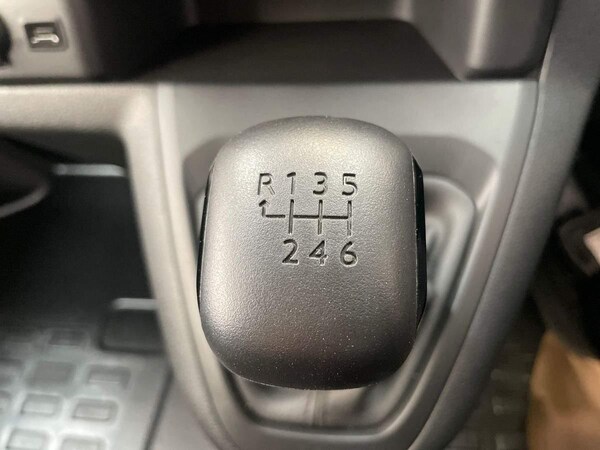 Used Peugeot Expert for sale - 72359837: Photo 35