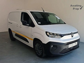 Used Citroen Berlingo 2024 for sale - 79328722: Photo