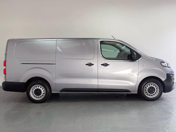 Used Vauxhall Vivaro 2022 for sale - 74861893: Photo 3
