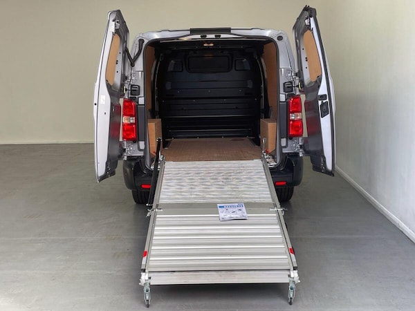 Used Vauxhall Vivaro 2022 for sale - 74861893: Photo 8