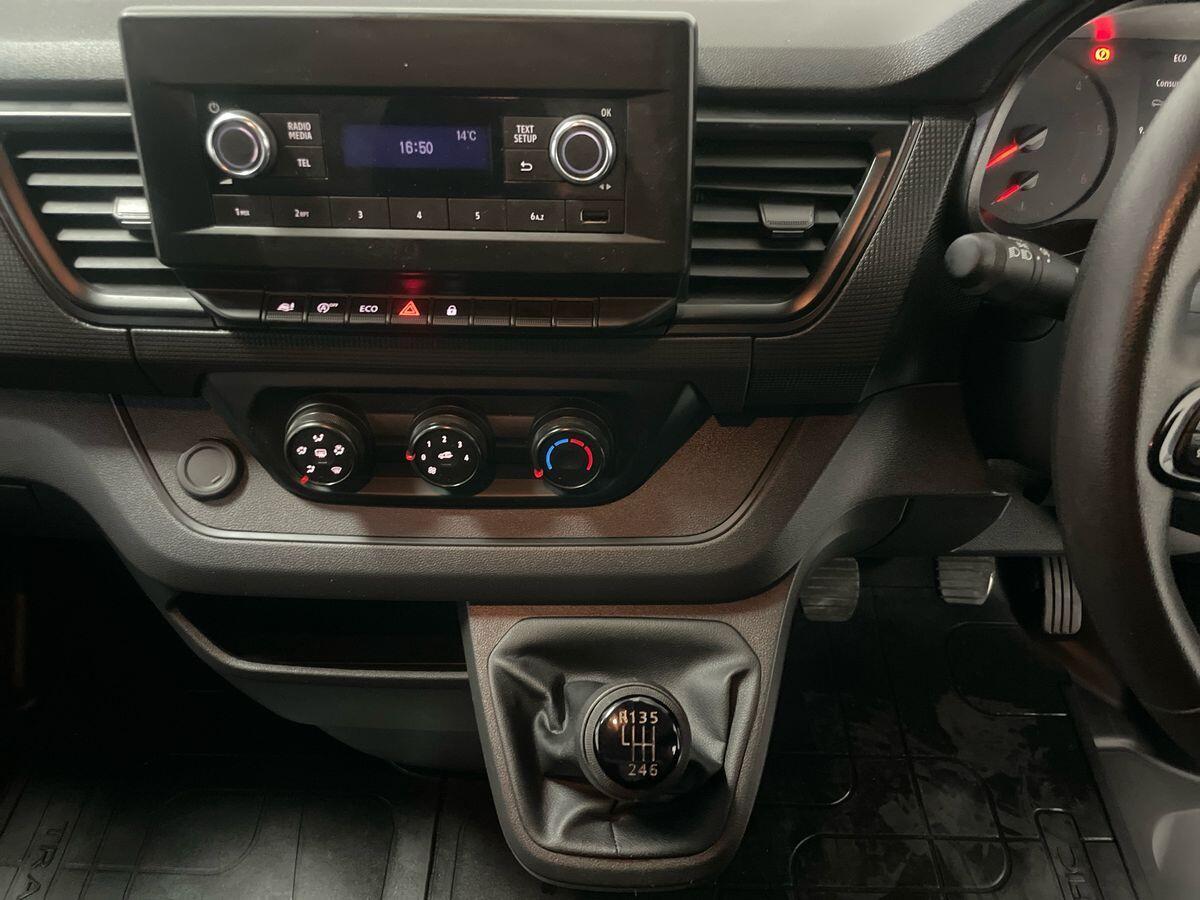 Used Renault Trafic for sale - 76996543: Photo 17